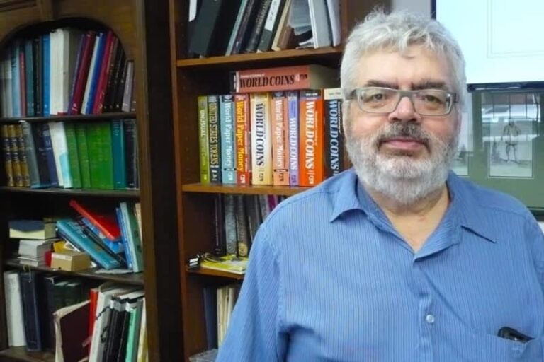 A Tribute to Robert Kokotailo